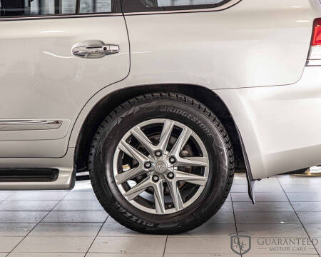 2015 Lexus LX 570