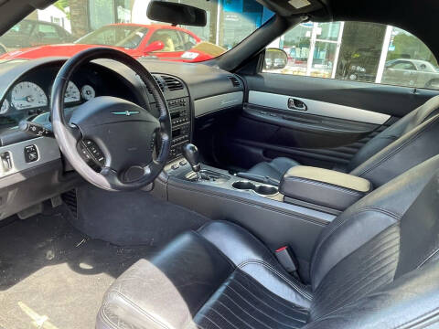 2005 Ford Thunderbird Deluxe