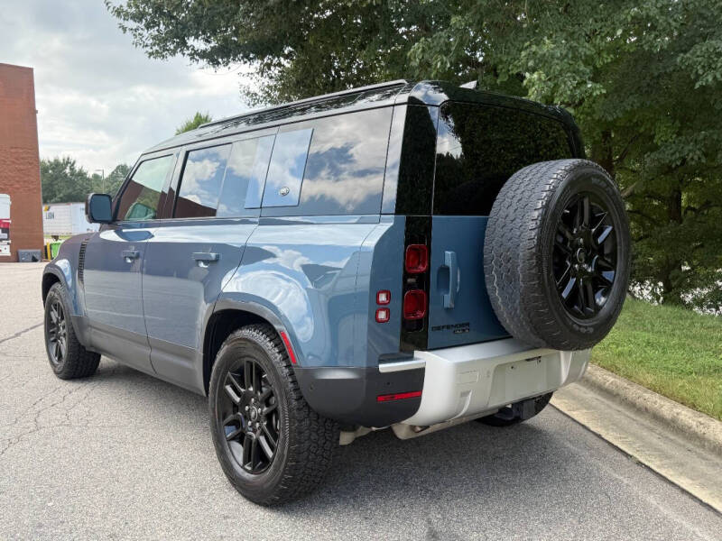 2020 Land Rover Defender 110 SE
