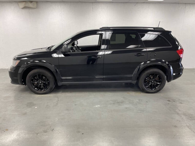 Used 2020 Dodge Journey SE with VIN 3C4PDCAB4LT276287 for sale in Celina, OH
