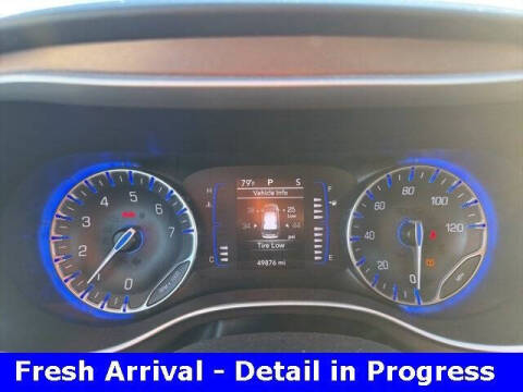 2022 Chrysler Voyager LX