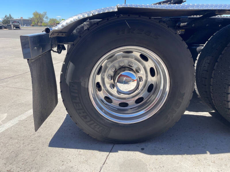 2014 Peterbilt 388