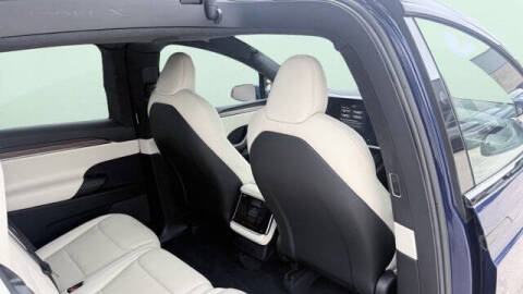 2023 Tesla Model X Standard Range