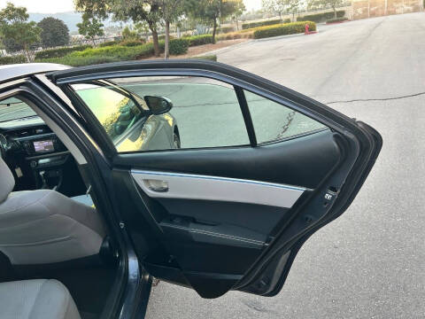 2016 Toyota Corolla LE Plus