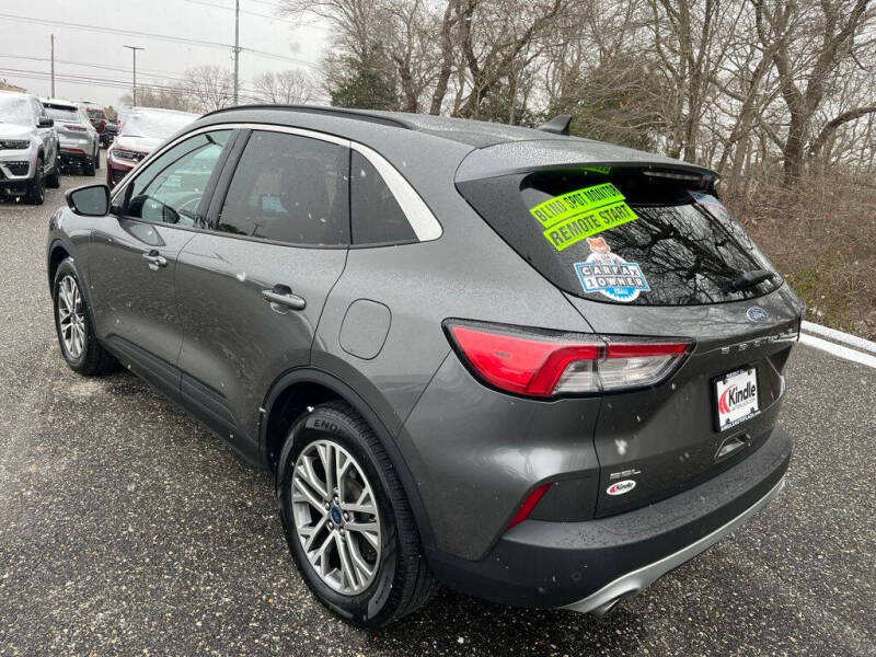 2022 Ford Escape SEL