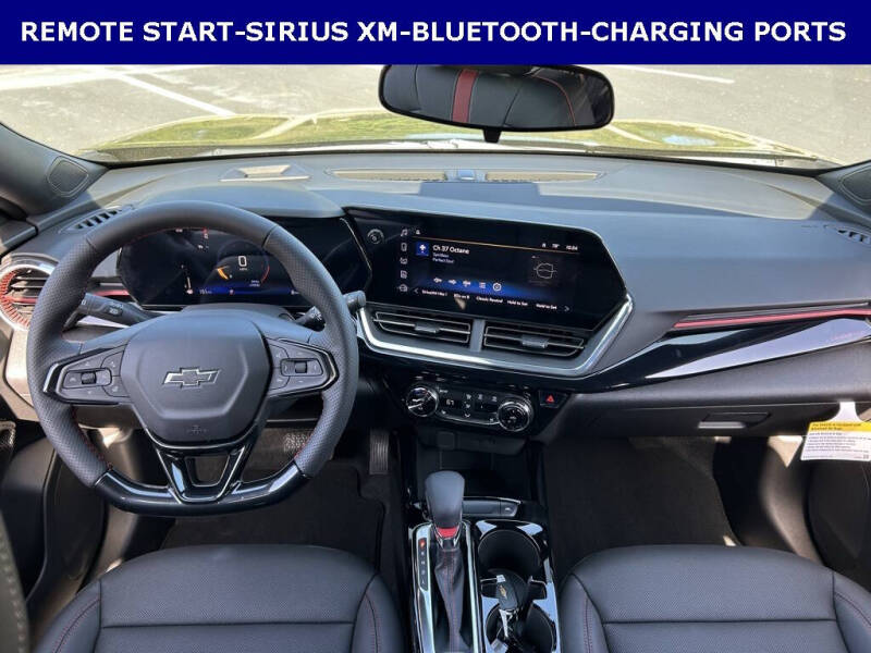 2025 Chevrolet Trax RS