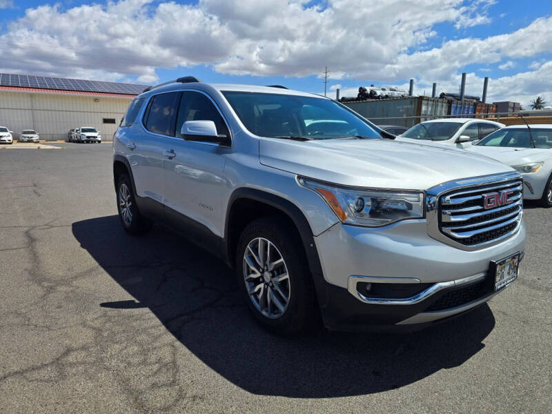 2017 GMC Acadia SLE-2
