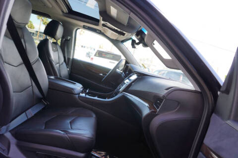 2020 Cadillac Escalade ESV Luxury