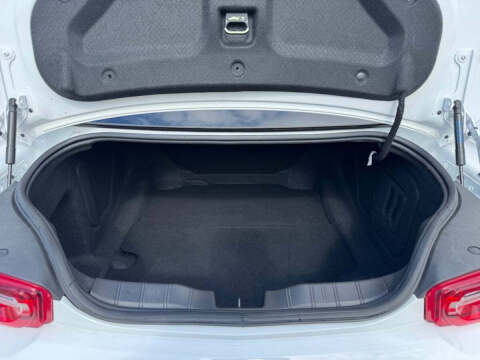 2024 Chevrolet Camaro LT