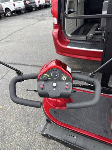 2014 Dodge Grand Caravan SE 30th Anniversary