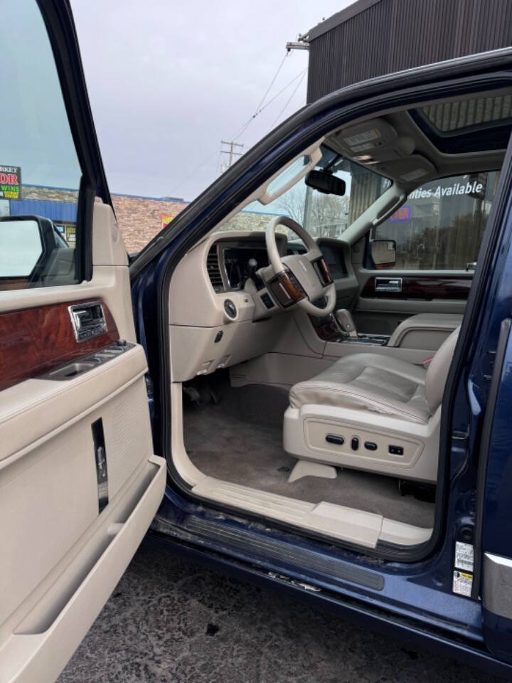 2013 Lincoln Navigator for sale at Dynasty Auto Sales in Eastpointe, MI