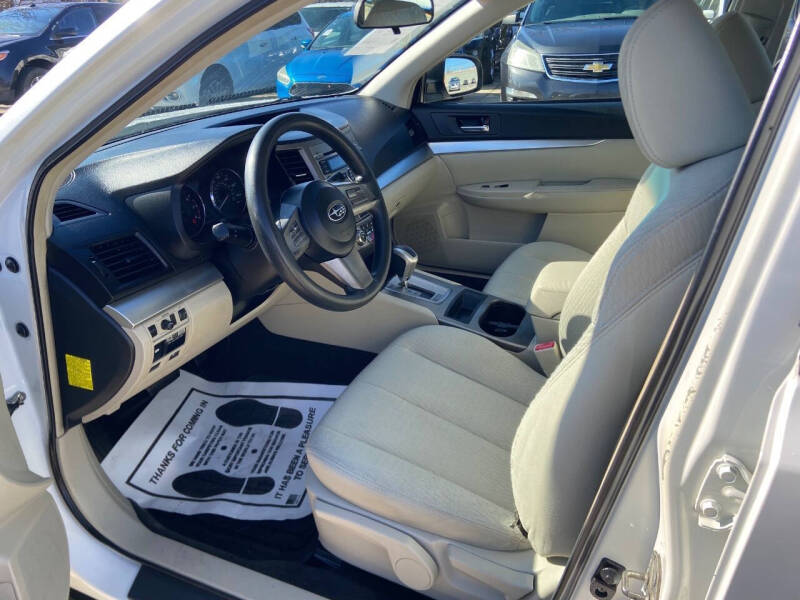 2011 Subaru Outback 2.5i