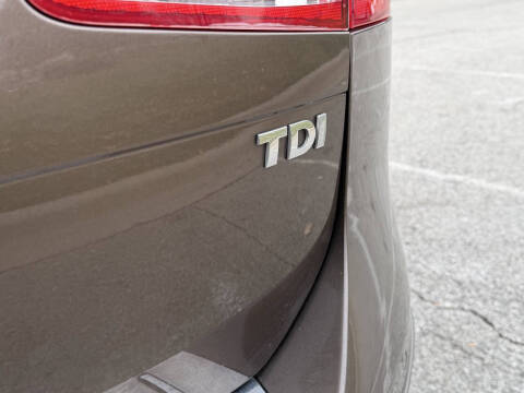 2012 Volkswagen Touareg TDI Sport