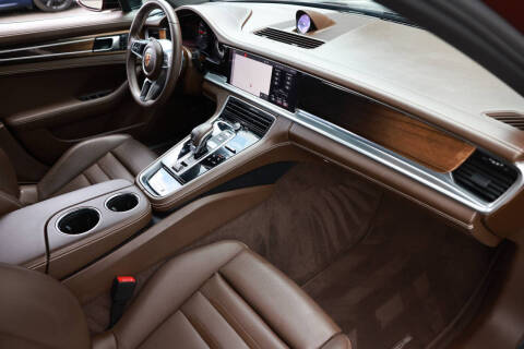 2019 Porsche Panamera