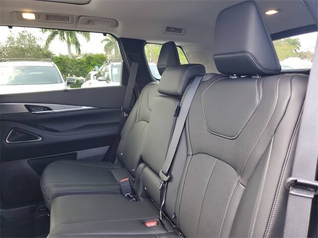 2026 Infiniti QX60 Luxe