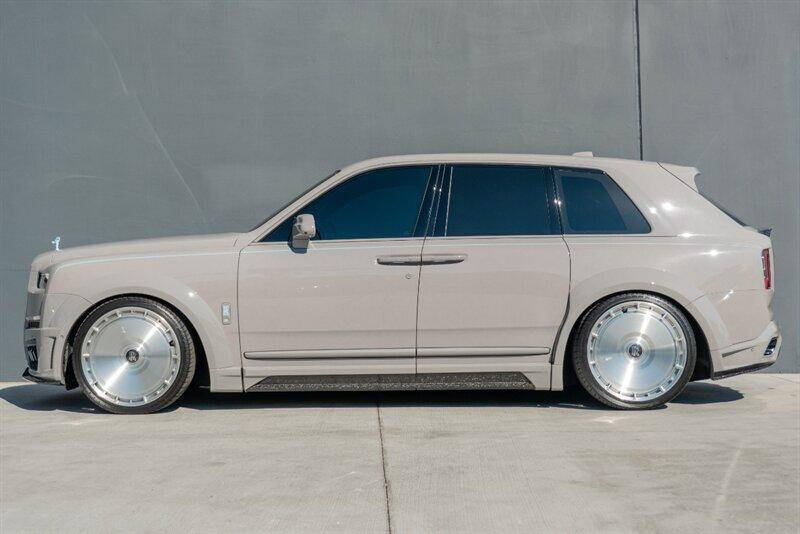 2025 Rolls-Royce Black Badge Cullinan