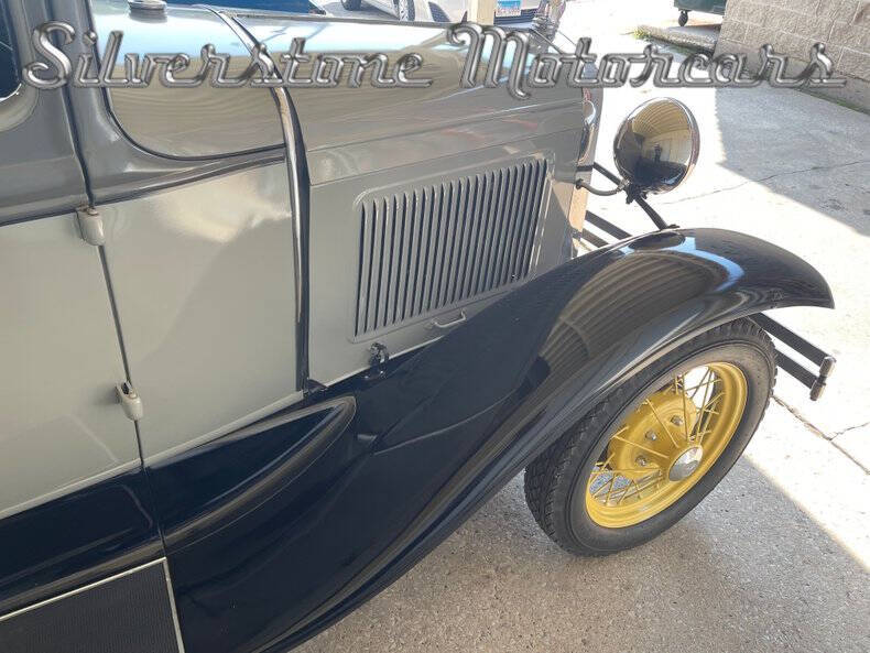 1930 Ford Tudor
