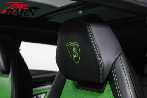 2022 Lamborghini Urus