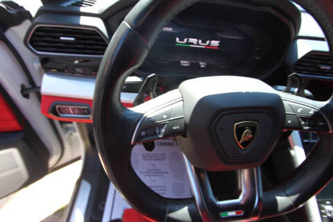 2019 Lamborghini Urus