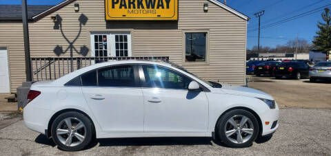 2013 Chevrolet Cruze for sale at Parkway Motors in Springfield IL