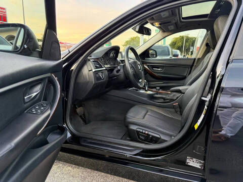 2015 BMW 3 Series 320i