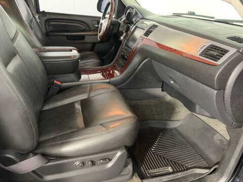 2013 Cadillac Escalade Premium