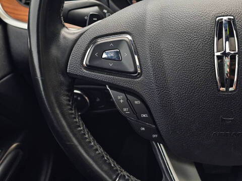 2017 Lincoln MKC Select