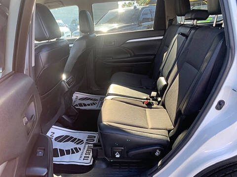 2017 Toyota Highlander