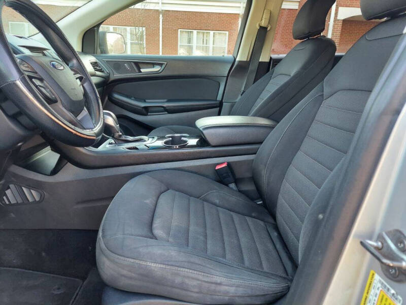 2015 Ford Edge SE