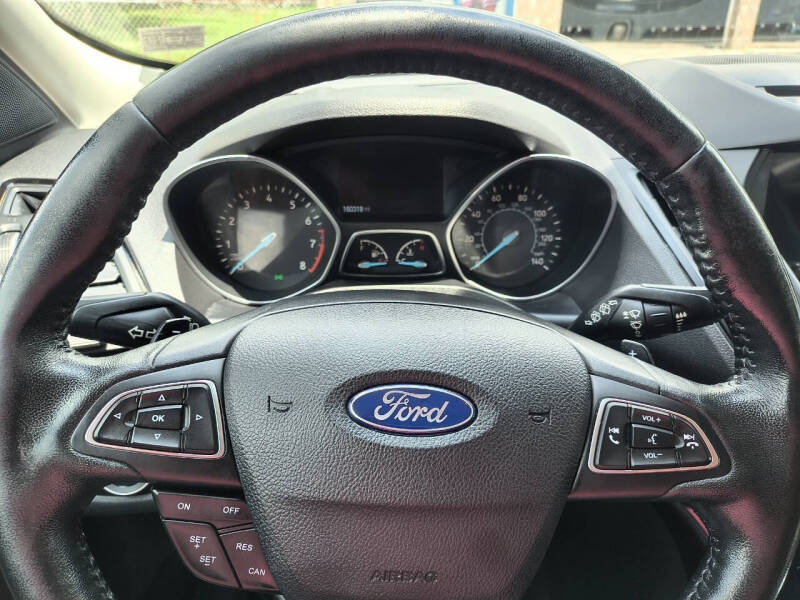2017 Ford Escape Titanium