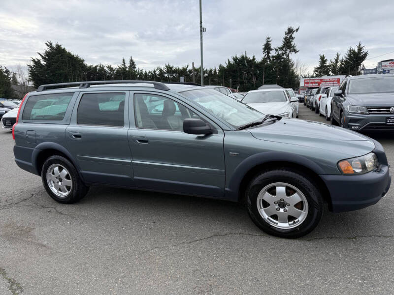 2003 Volvo XC70