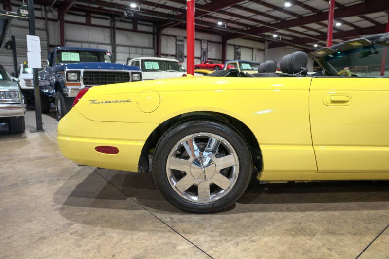 2002 Ford Thunderbird Deluxe