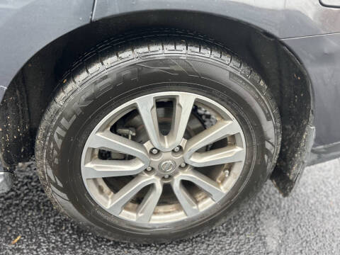 2014 Nissan Pathfinder SL