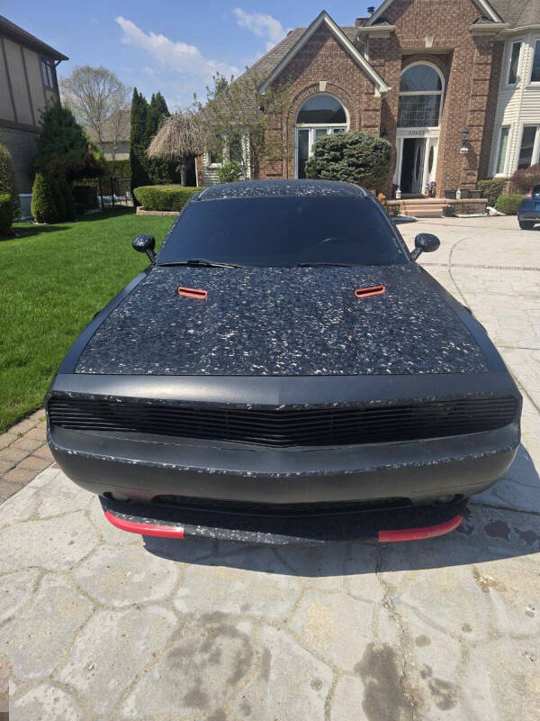 2013 Dodge Challenger SXT Plus
