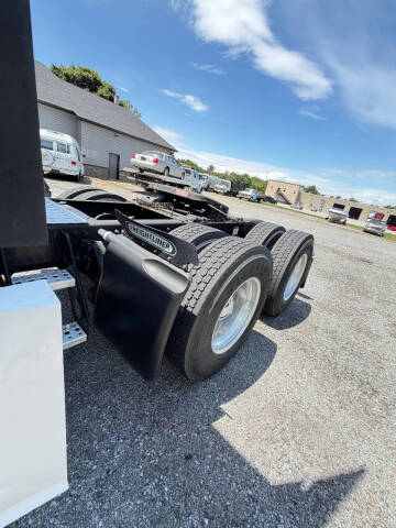 2013 Freightliner Cascadia