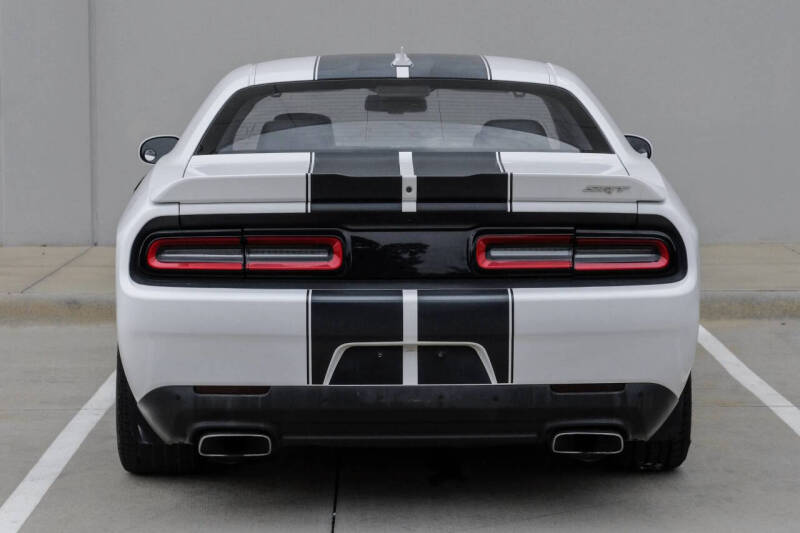 2015 Dodge Challenger SRT 392