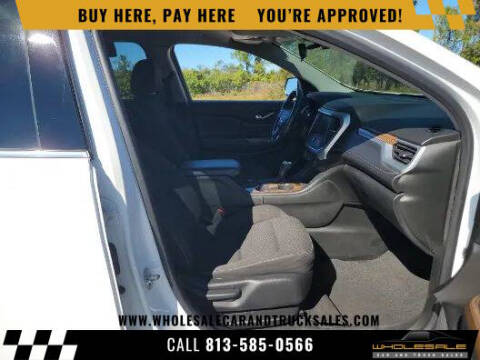 2017 GMC Acadia SLE-2