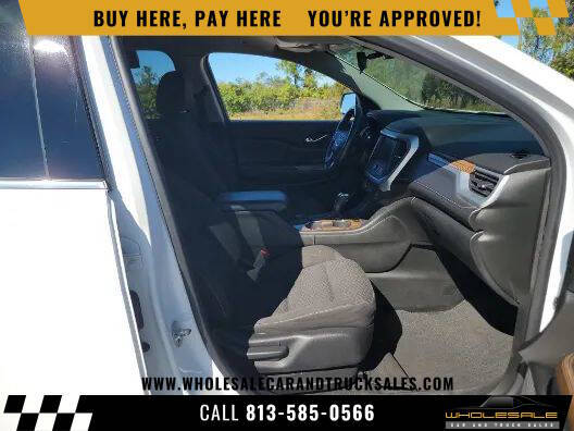 2017 GMC Acadia SLE-2