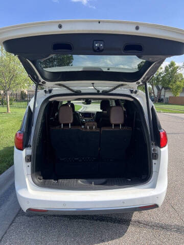 2017 Chrysler Pacifica Limited