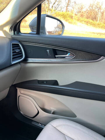 2017 Lincoln MKX Select