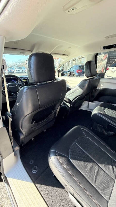 2018 Chrysler Pacifica Touring L