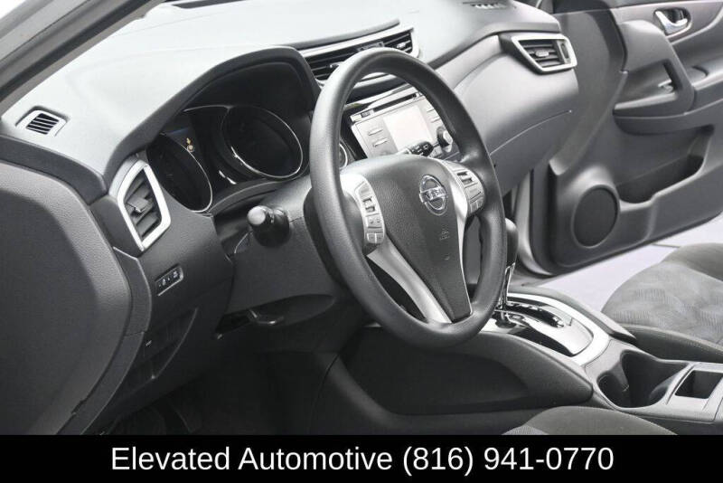 2015 Nissan Rogue SV