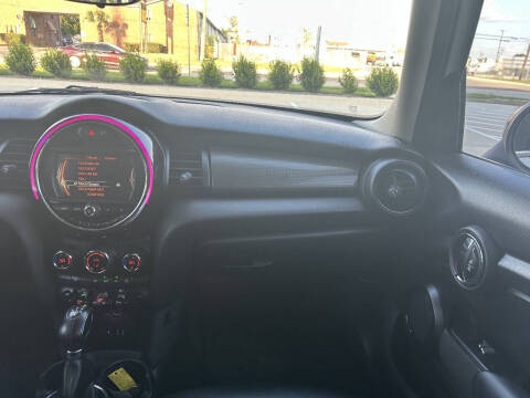 2016 MINI Hardtop 4 Door Cooper