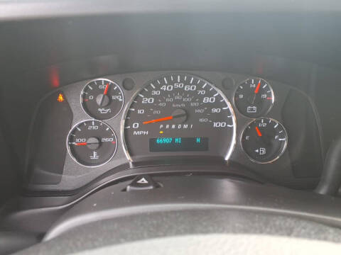 2023 Chevrolet Express 2500