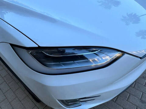 2019 Tesla Model X 75D