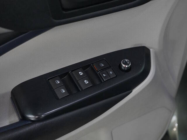 2017 Toyota Highlander LE Plus