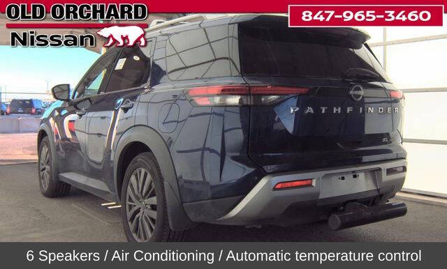 2022 Nissan Pathfinder SL