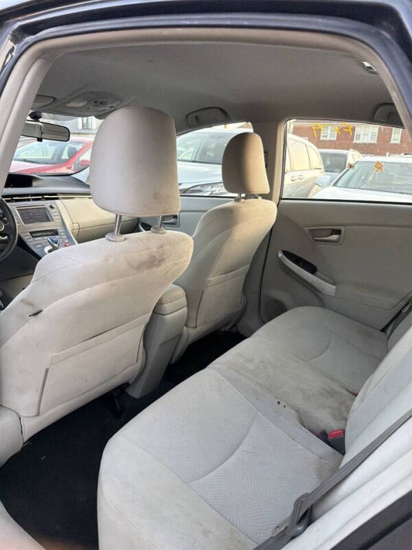 2013 Toyota Prius Three