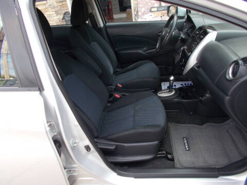 2017 Nissan Versa Note SV