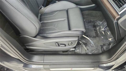 2025 Audi Q5 e quattro S line Prem Pl 55 TFSI